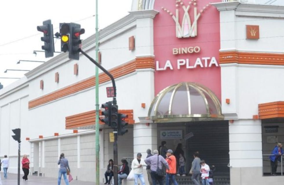 Fuerte conmoción en el Bingo de La Plata por la muerte de una mujer