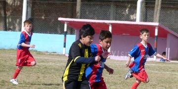 FUTBOL MENORES ARROYITO