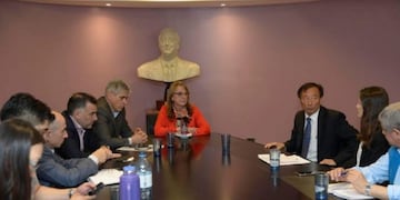 santa cruz gobernadora con sinopec