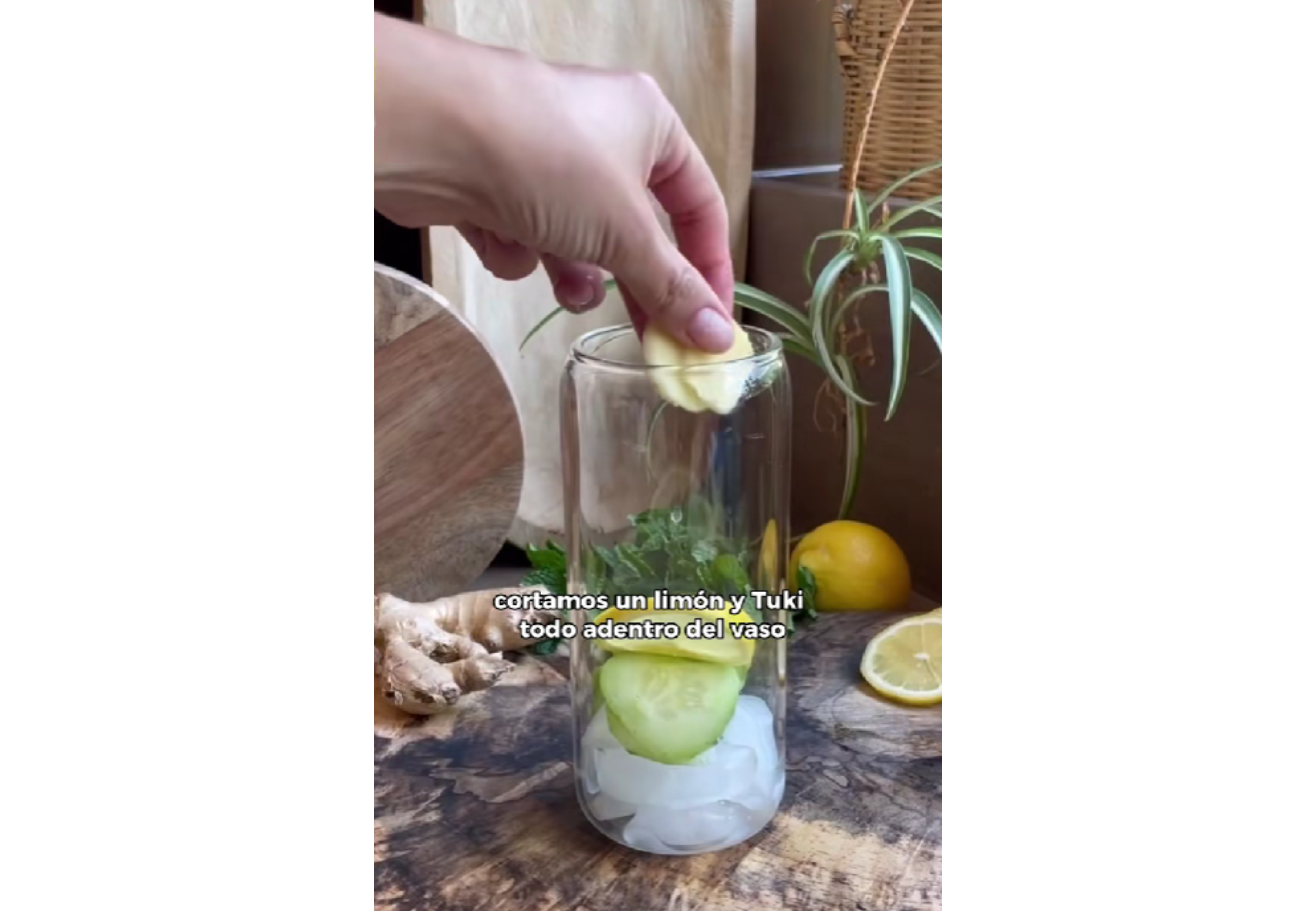 Con pocos ingredientes, este jugo detox es ideal para desinflamar el abdomen.