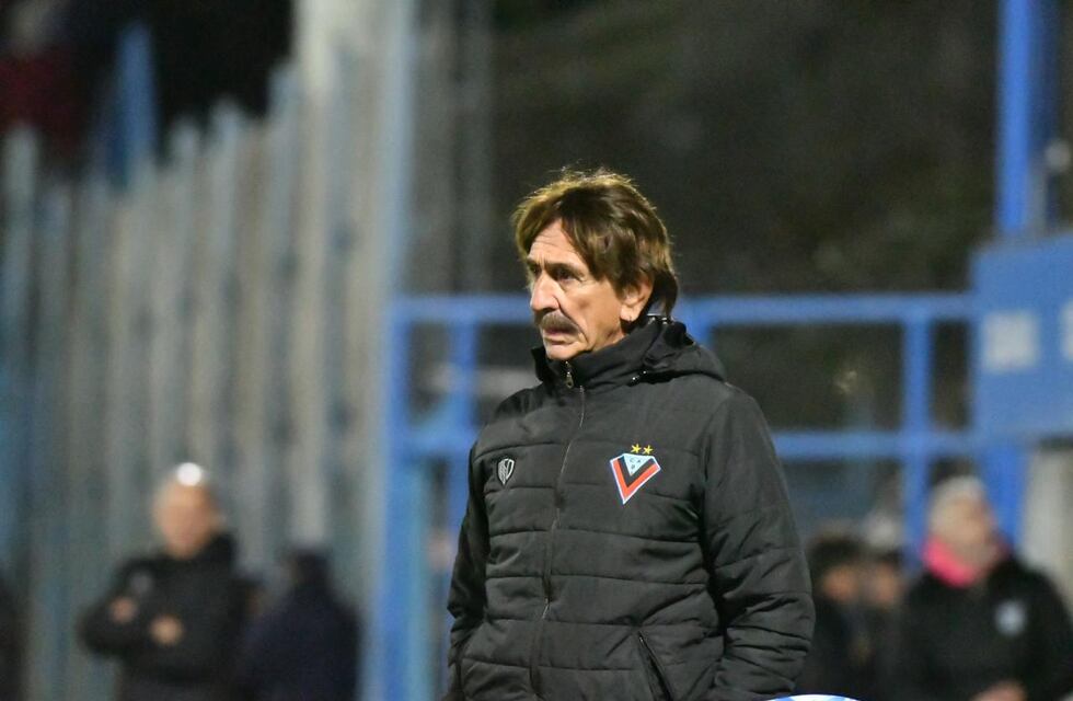 Estudiantes de Río Cuarto no se apiadó en la despedida de Pablo Vicó y estiró su racha ganadora