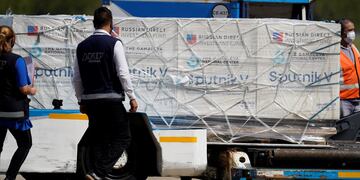 Este viernes, llegaron 330 mil vacunas de Sputnik V. (Foto: web)
