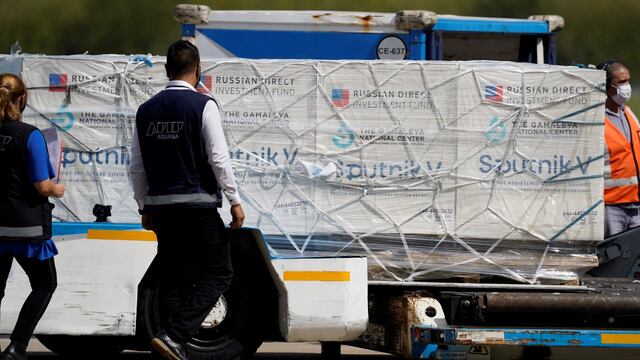 Este viernes, llegaron 330 mil vacunas de Sputnik V. (Foto: web)