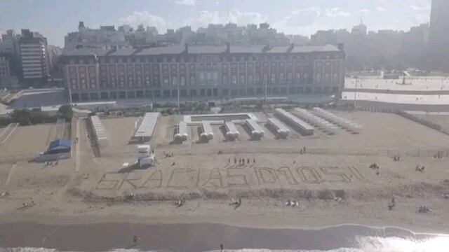 Un mensaje al cielo en el día del fallecimiento de Maradona