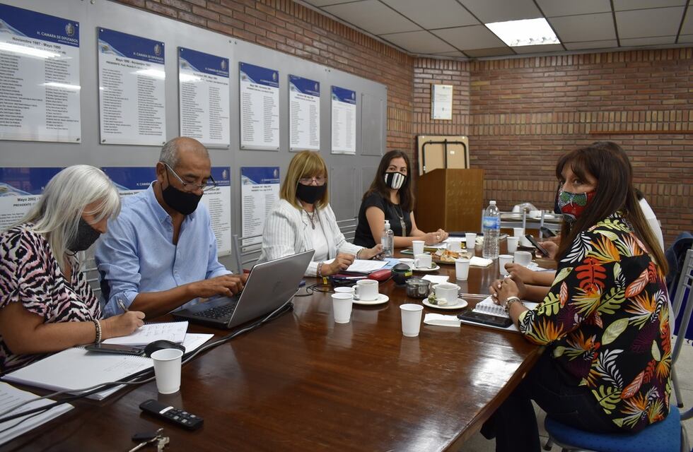 El 22 de febrero sería instituido como Día de la Mujer Cuyana