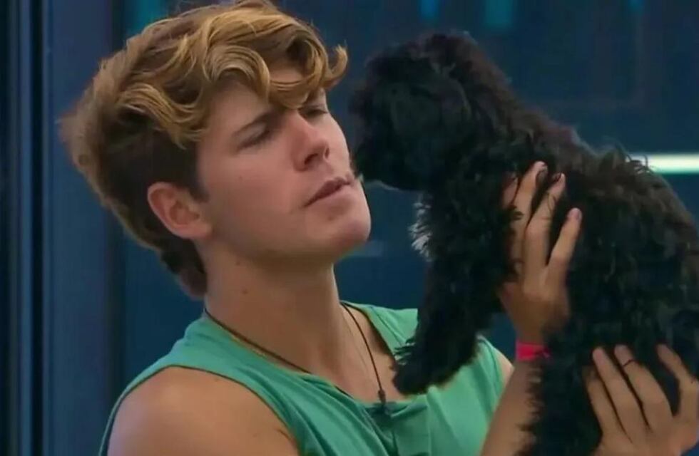 La familia de Marcos Ginocchio mostró la lujosa cama de $22 mil donde dormirá Mora al salir de Gran Hermano