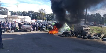 Continúa el paro y las manifestaciones de los trabajadores de Intesar