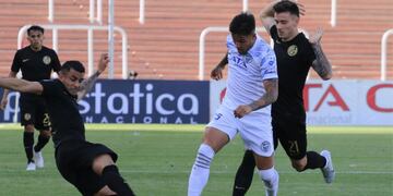 Godoy Cruz y San Lorenzo juegan por la Liga Profesional, partido que se disputa en el estadio Malvinas Argentinas.