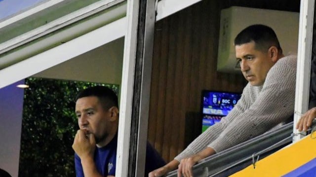 Riquelme en el palco tras la eliminación