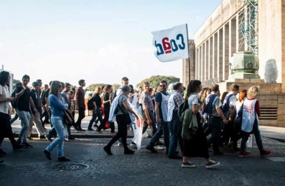 Docentes universitarios lanzan paro por 48 horas para esta semana