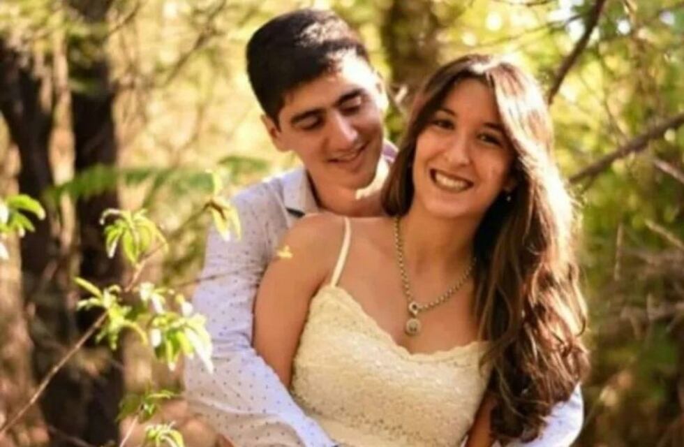 El Covid-19 les arruinó el casamiento y ellos lo celebraron con un desopilante video