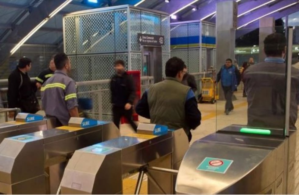 Subte: Se agudizó el conflicto con 100 nuevos suspendidos y continuarán las medidas