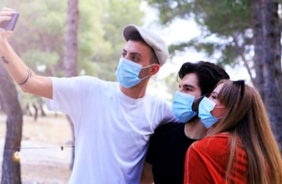 Por el Día del Padre, Santa Fe aprobaría las reuniones familiares en los patios de las casas