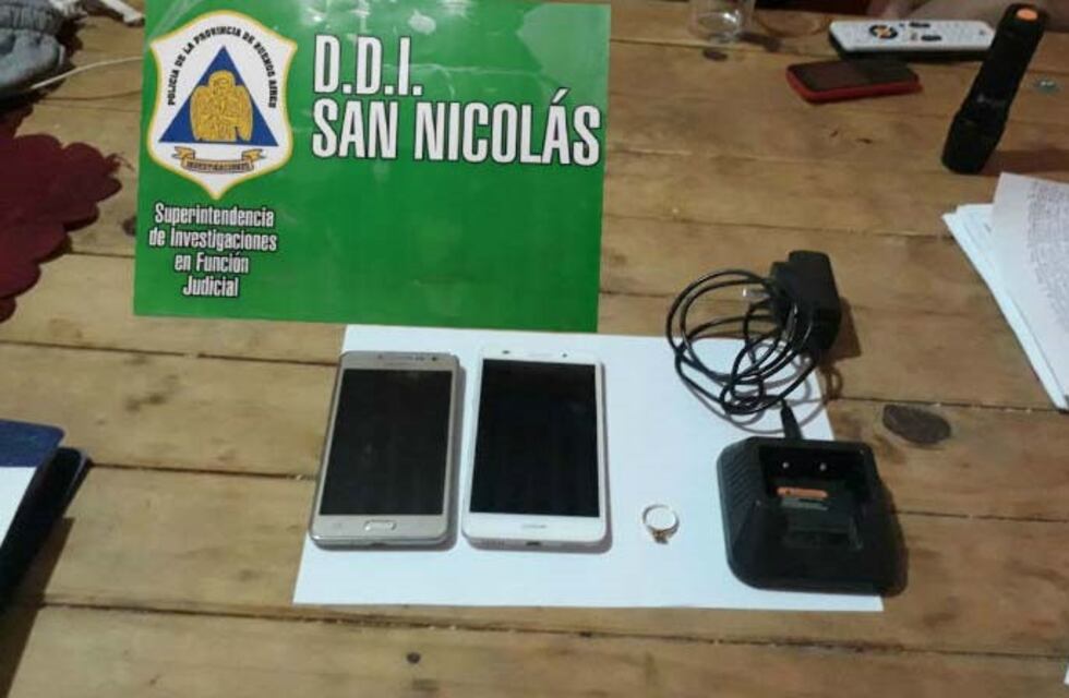 Desbarataron a una banda que robaba casas haciéndose pasar por carteros