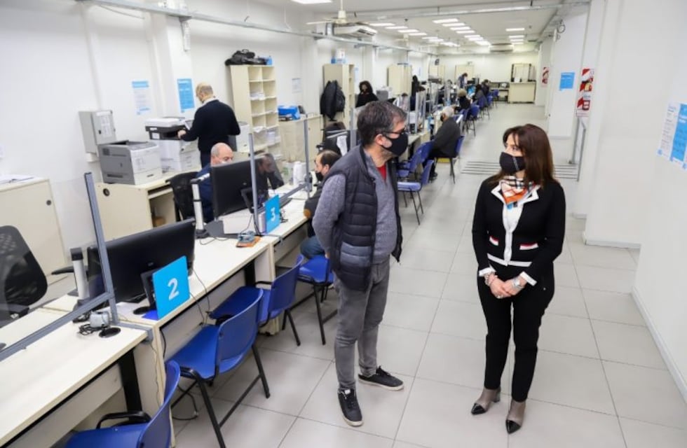 Entregaron más becas a los artistas y hacedores culturales de San Rafael