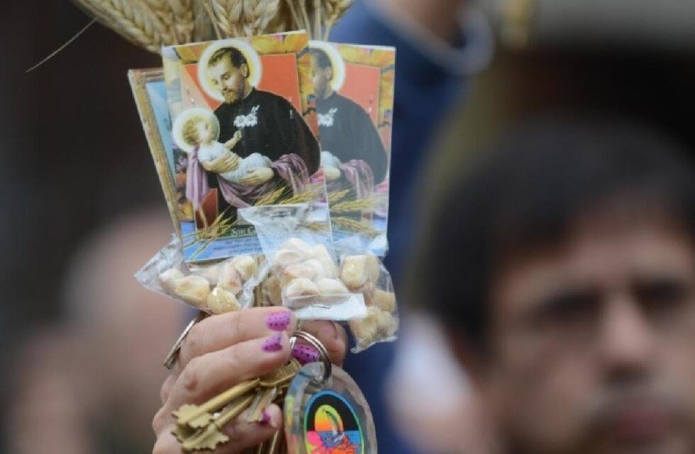 La celebración de San Cayetano: el santuario cerrado y misas televisadas por el coronavirus
