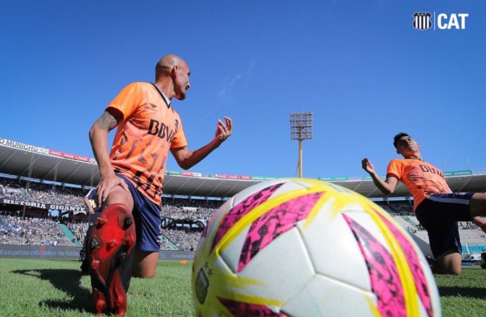 El "Cholo" Guiñazú no sería parte del 11 titular ante Banfield