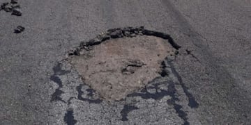 Bache en la pista del aeropuerto\u002E