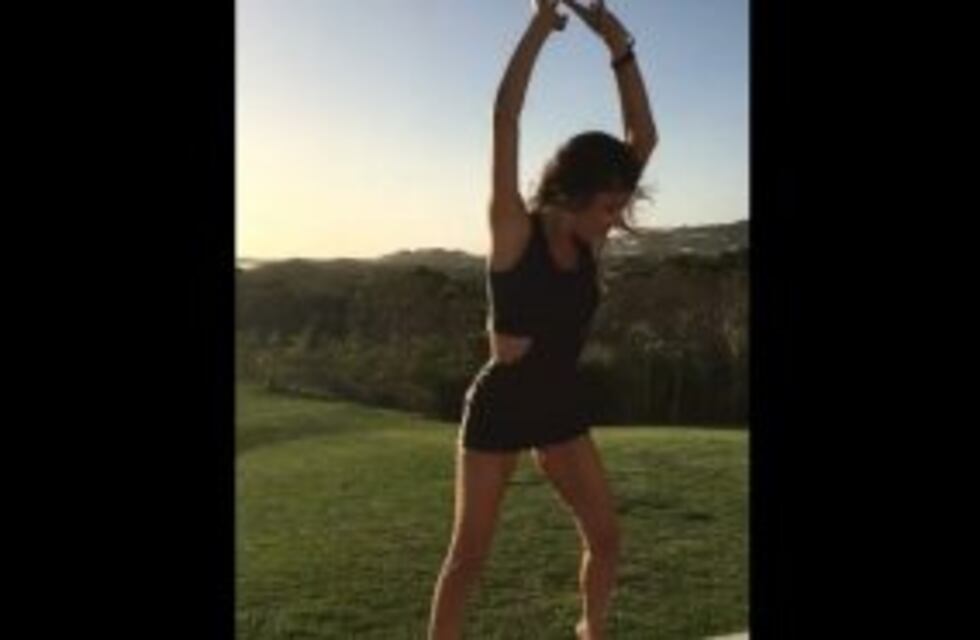 Pampita deslumbró con su reggaetón sexy en Punta del Este