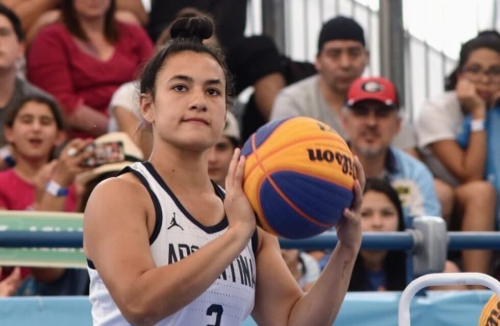 Bronce para Sofía Acevedo en lanzamientos de triples en básquet femenino