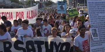 Marchas pidiendo justicia por Sathya Aldana Insaurralde\u002E