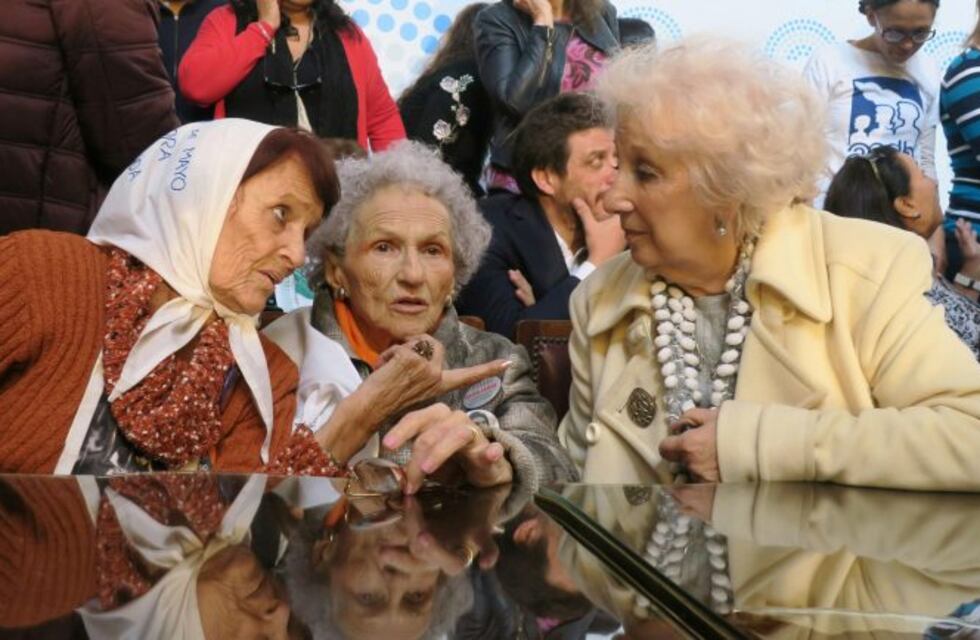 Caso Maldonado: Madres de Plaza de Mayo cruzaron a Bullrich por "ningunear" las denuncias