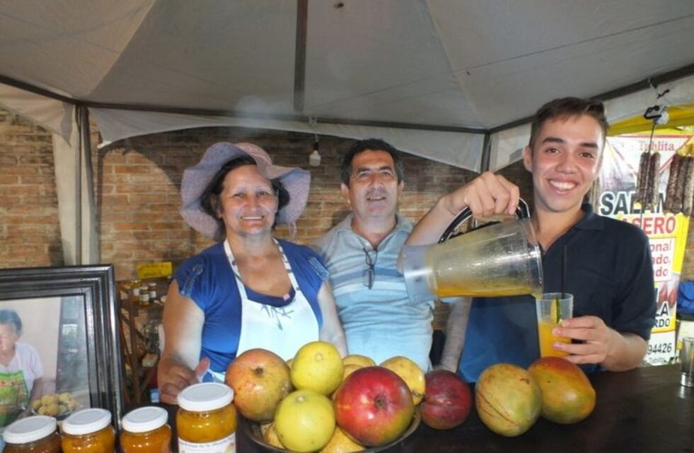 Se desarrolla la Fiesta Provincial del Mango en Santa Ana