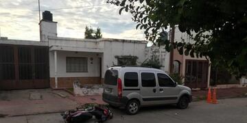 Dos delincuentes se tirotearon con la Policía en barrio Yofre Sur y uno de ellos murió\u002E