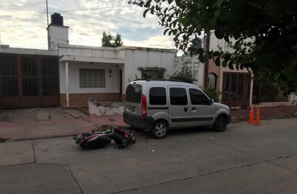 Policía mató a un delincuente que asaltó a un motociclista en barrio Yofre Sur