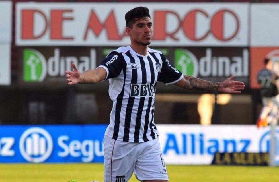 A qué hora juega Talleres este lunes: formaciones y TV