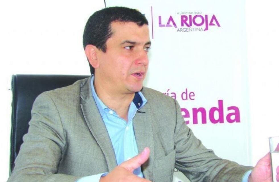 En medio del caos, el titular de hacienda en el municipio de La Rioja dejó su cargo
