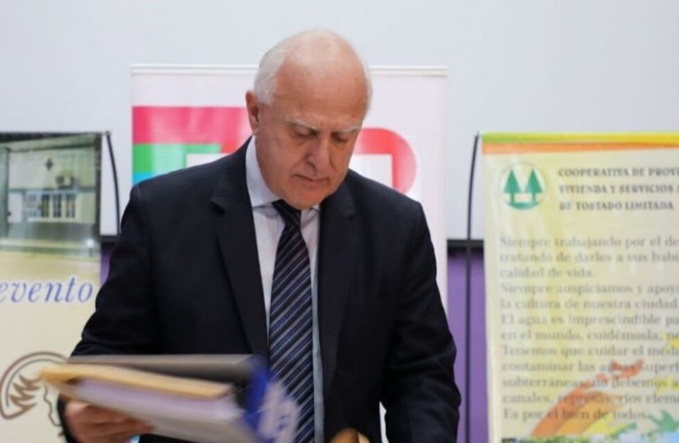 Lifschitz quiere terminar de acordar la transición luego de las elecciones