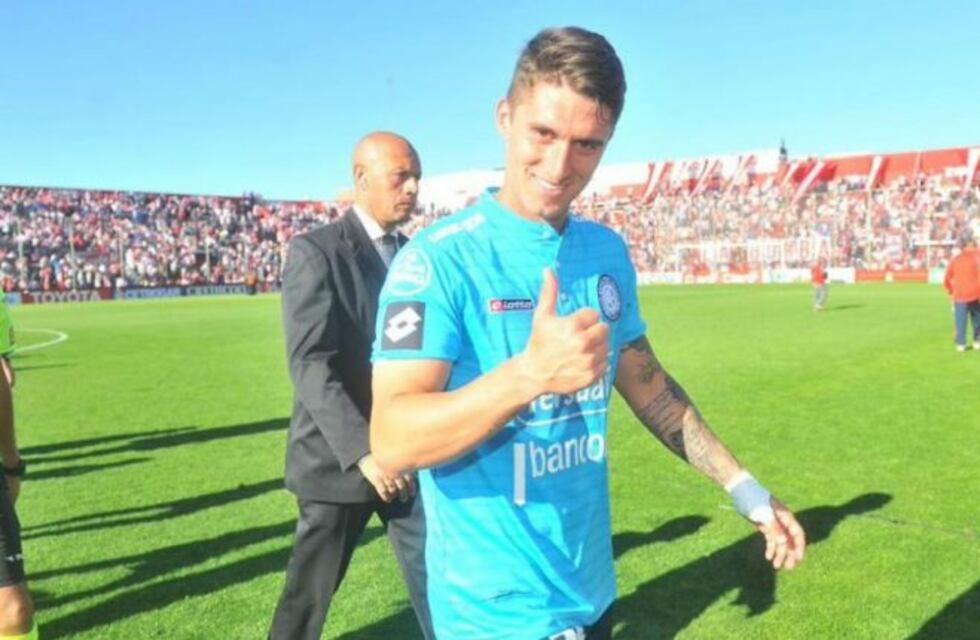 Esteban Espíndola López, el nuevo refuerzo de Racing de Nueva Italia