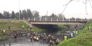 Comirec comenzó la limpieza del zanjón José Ingenieros en San Martín\u002E
