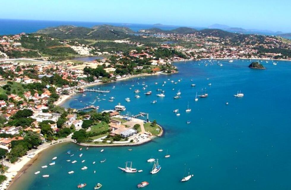 La Justicia de Buzios ordenó el desalojo de turistas y se produjeron incidentes