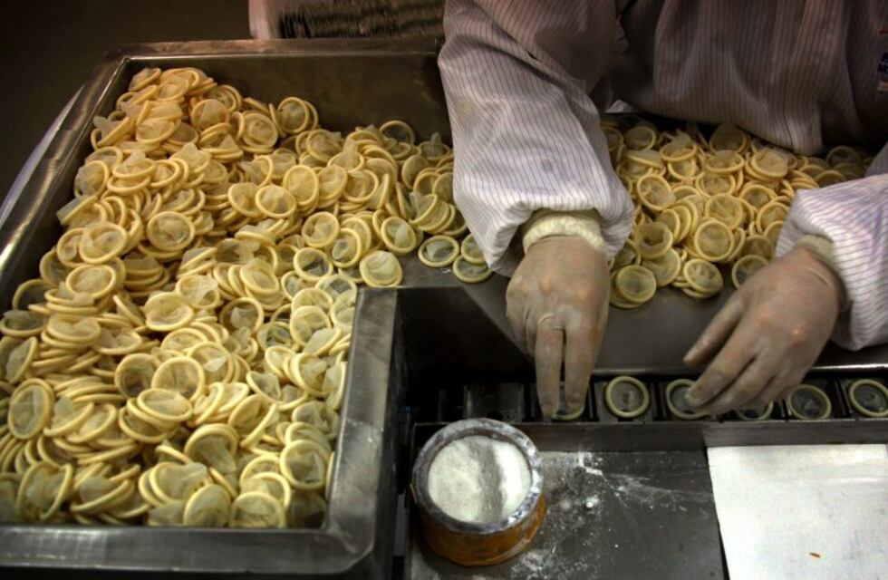 Cómo es el preservativo del futuro: ultra resistente y más seguro