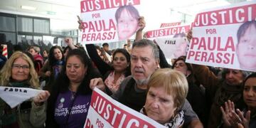 Alberto Perassi en la vigilia desde el Centro de Justicia Penal\u002E (Manuel Costa)