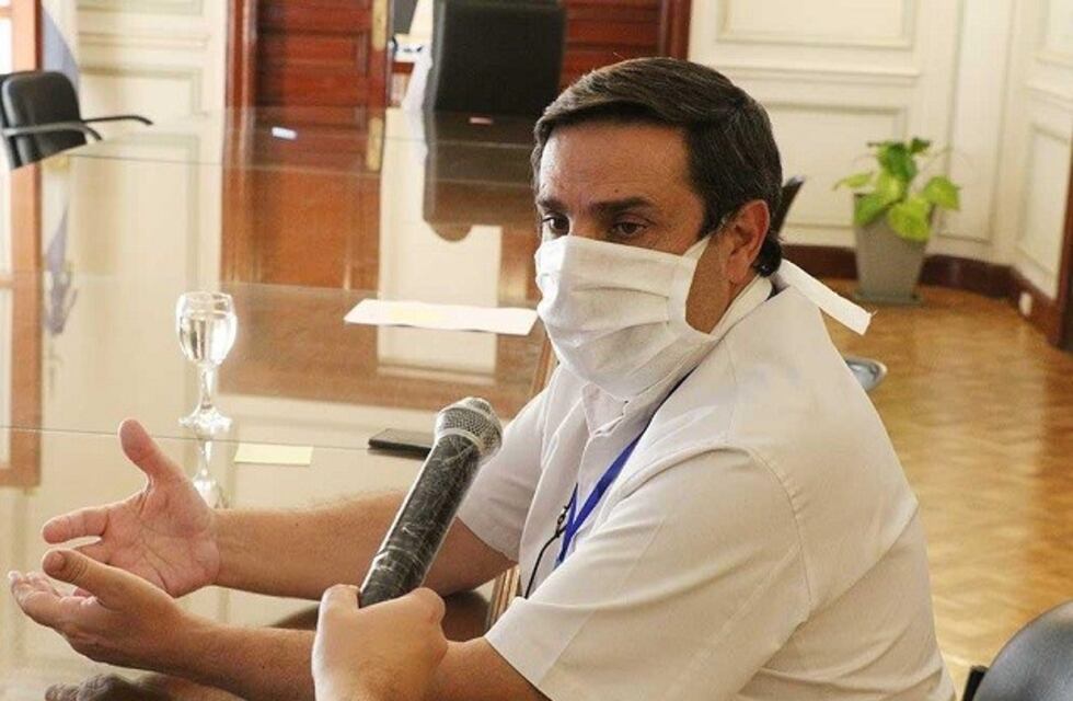 "Todos los profesionales de la salud, tenemos que adaptarnos para poder controlar esta epidemia"