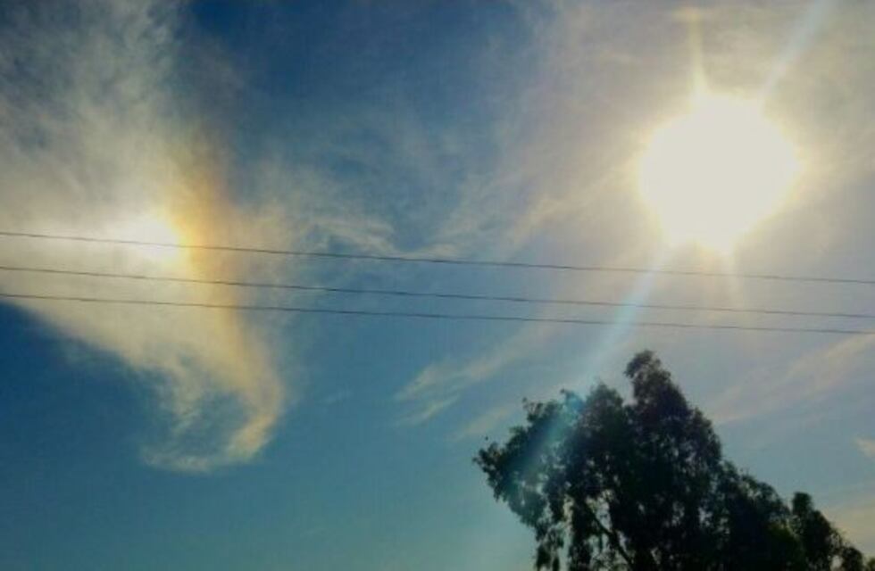Extraño fenómeno: aparecieron dos soles en el cielo de San Juan