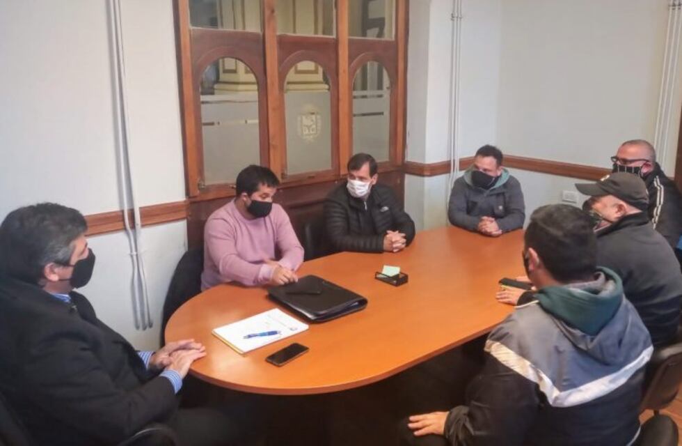 Reunión por el regreso del fútbol