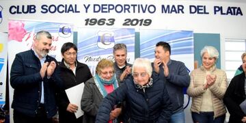 La ciudad tendrá una tercera cancha de césped sintético