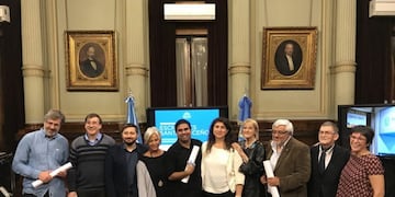 escritores santacruceños