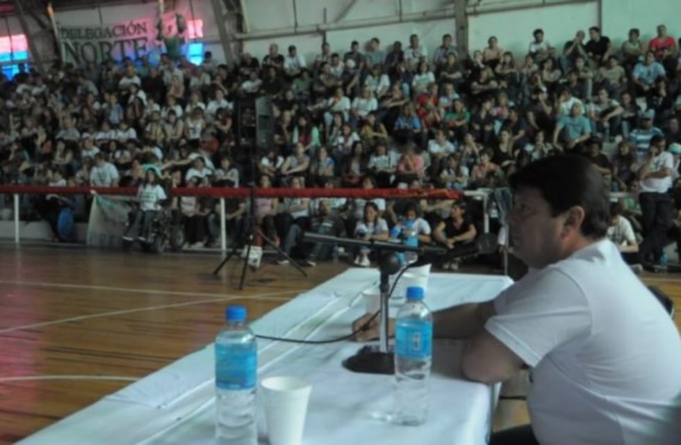 Conflicto municipal: paro por tiempo indeterminado
