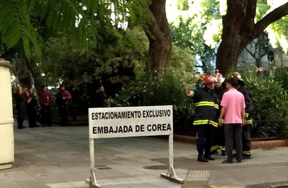 Se incendió la embajada de Corea del Sur en Recoleta
