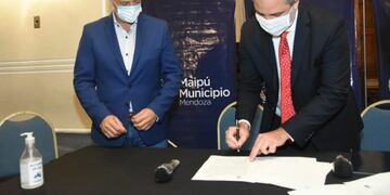Renovación de estaciones de Metrotranvía en Maipú\u002E