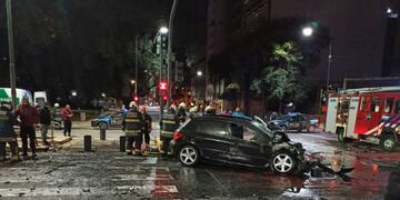 Choque en San Telmo (Foto: Twitter EmergenciasBA)