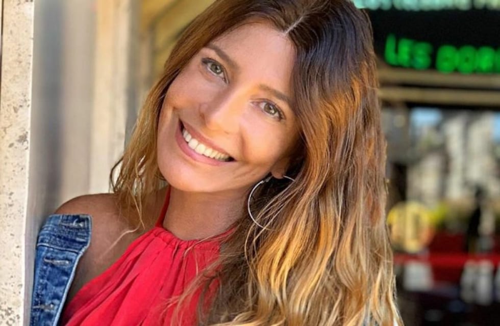 Mónica Ayos deslumbró a sus seguidores con una foto en bikini: "Aquí y ahora"