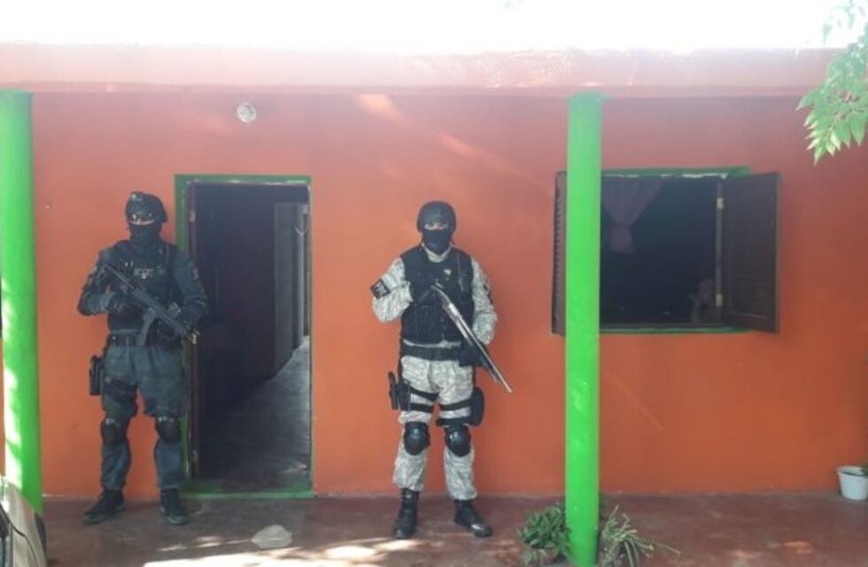 Tres detenidos por narcomenudeo en cercanías a Mina Clavero