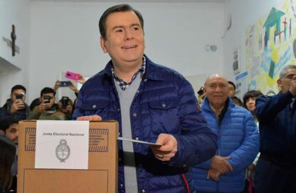 Votó el gobernador Gerardo Zamora