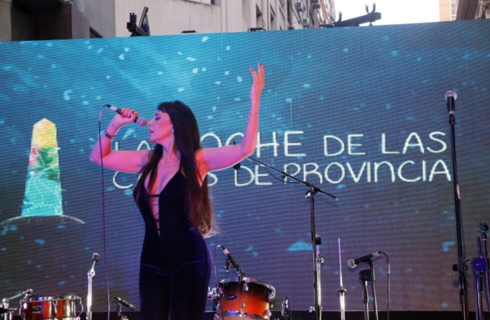 Santa Cruz presente en la noche de las Casas de Provincia